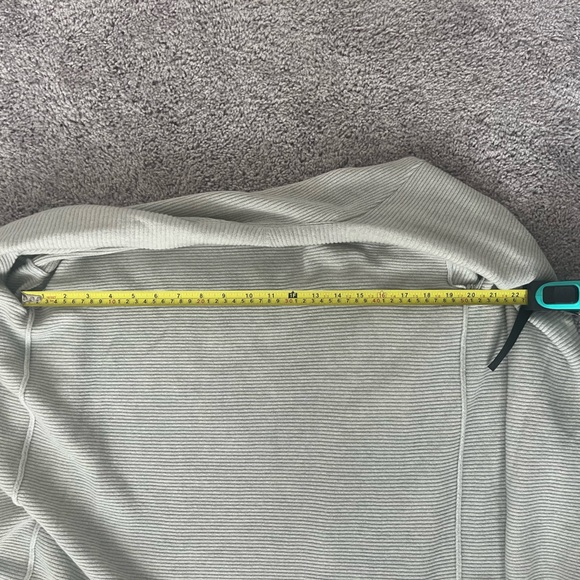 Eileen Fisher grey cardigan size S - Picture 8 of 8